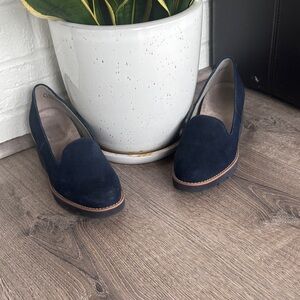 Vionic Women's Classic Navy Flats